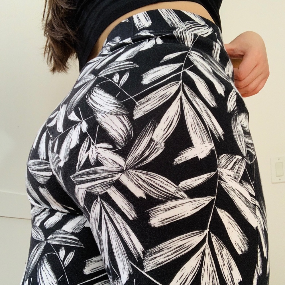 Karen Kane Black/White Print Stretch Jersey Wide Leg Pants Size XL